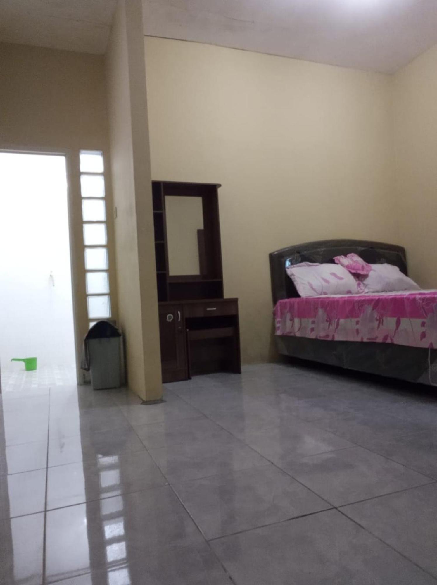 Villa Putih Cisarua Eksteriør bilde